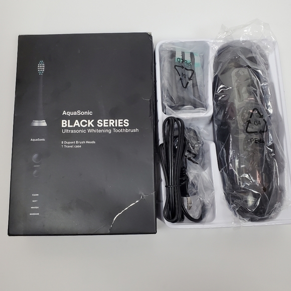 AquaSonic Black Series Ultra Sonic Whitening Tooth - Picture 1 of 5